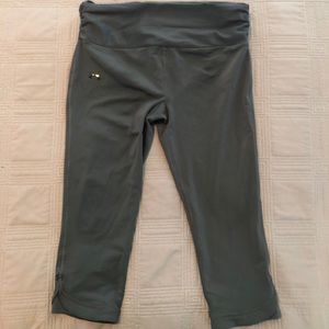 Under armour grey leggings